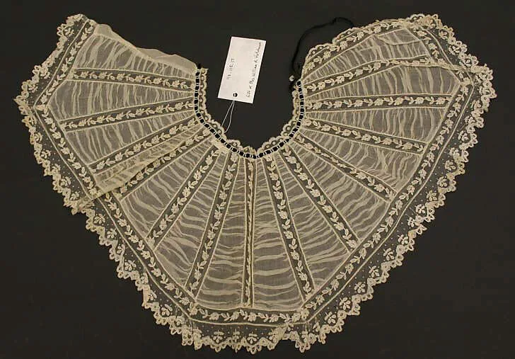 Collar — Unknown