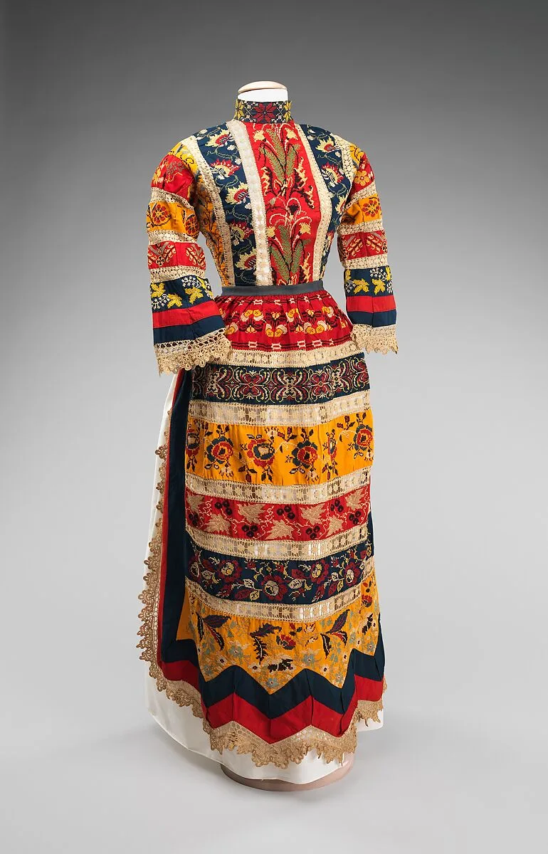 Ensemble — Mrs. Samuel Shimn