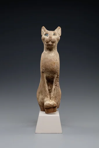 Statuette of a cat
