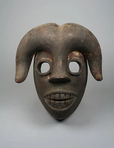 Mask: Ram