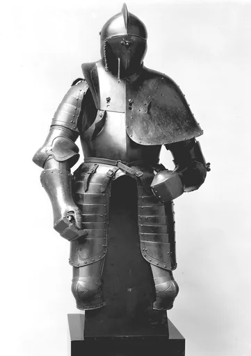 Jousting Armor (Rennzeug) and Matching Half-Shaffron