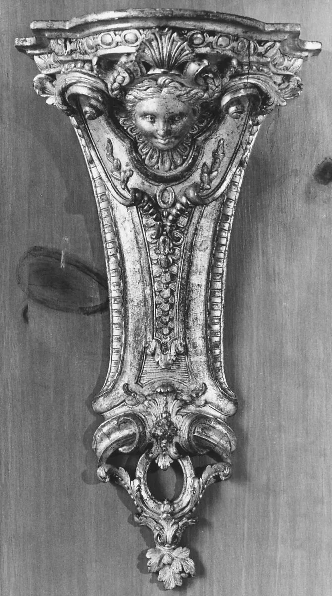 Pair of wall brackets — Unknown