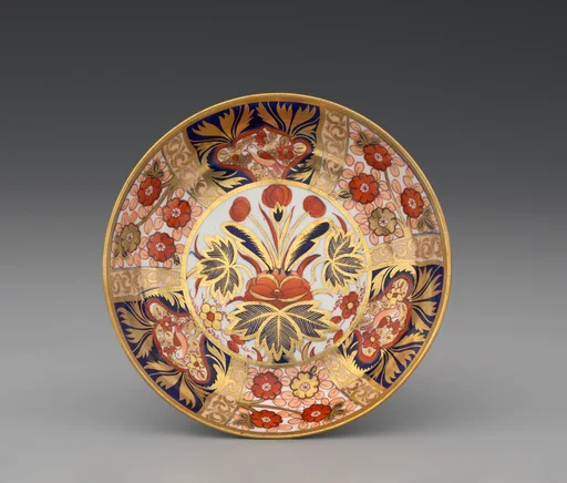 Saucer (part of a service)