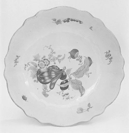 Bowl (part of a service)