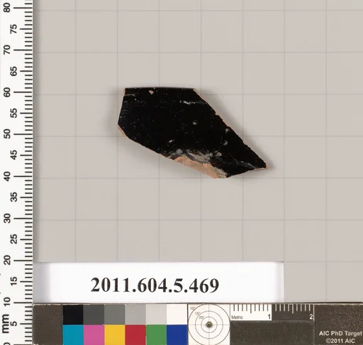 Terracotta rim fragment of a kylix (drinking cup)