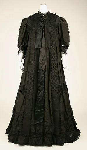 Dressing gown