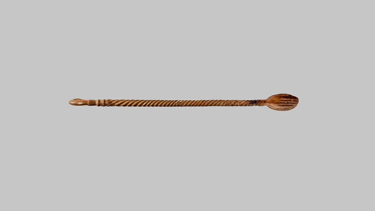 Cosmetic Spoon — Unknown