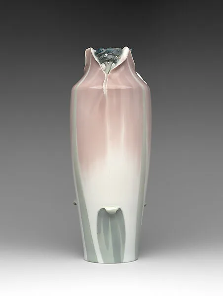 Vase with flowering plant — Karl Johan Lindström|Rörstrand Factory