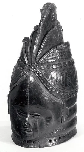 Helmet Mask (Bundu)