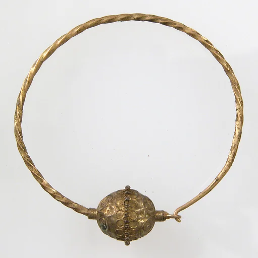 Earring