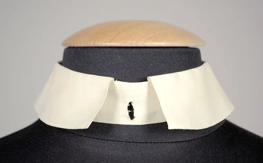 Collar