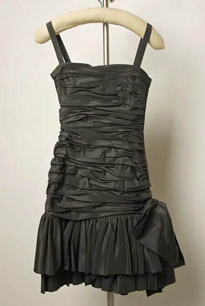 Evening dress — Yves Saint Laurent|Yves Saint Laurent