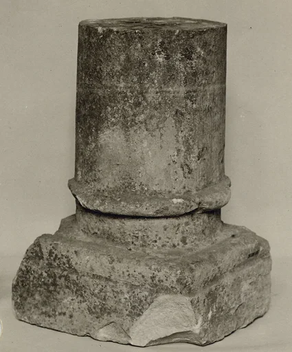 Column Base with Shaft