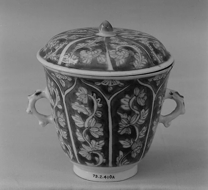 Cup with cover — Unknown