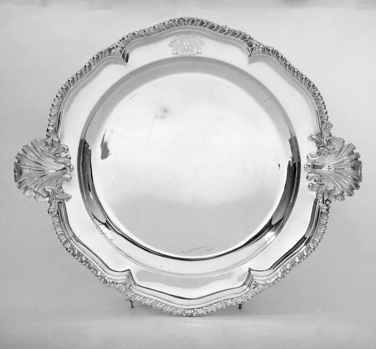 Dish (one of a graduated set of seven) — Paul de Lamerie
