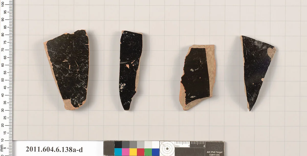 Terracotta fragments of open shapes — Unknown