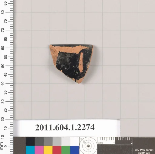 Terracotta rim fragment of a kylix (drinking cup)