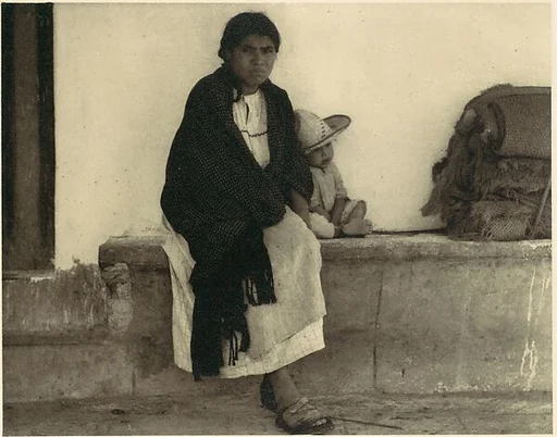 Woman and Baby, Hidalgo