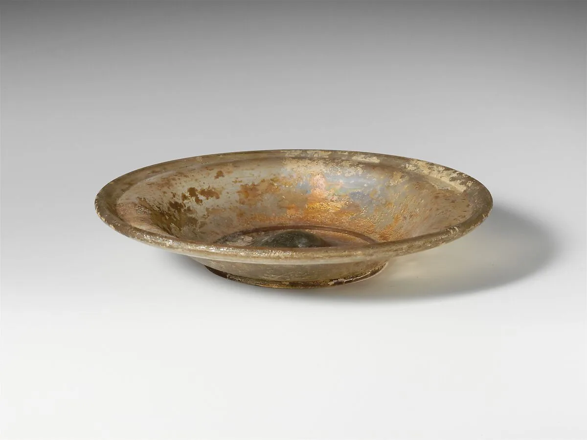 Glass dish — Unknown