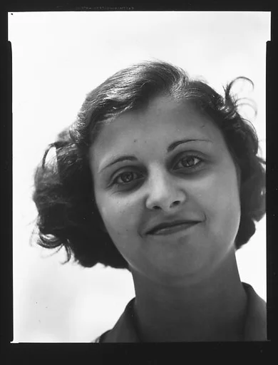 [Unidentified Woman, Havana]
