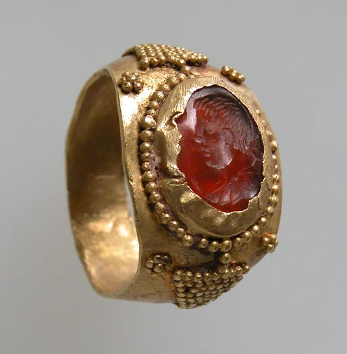Finger Ring