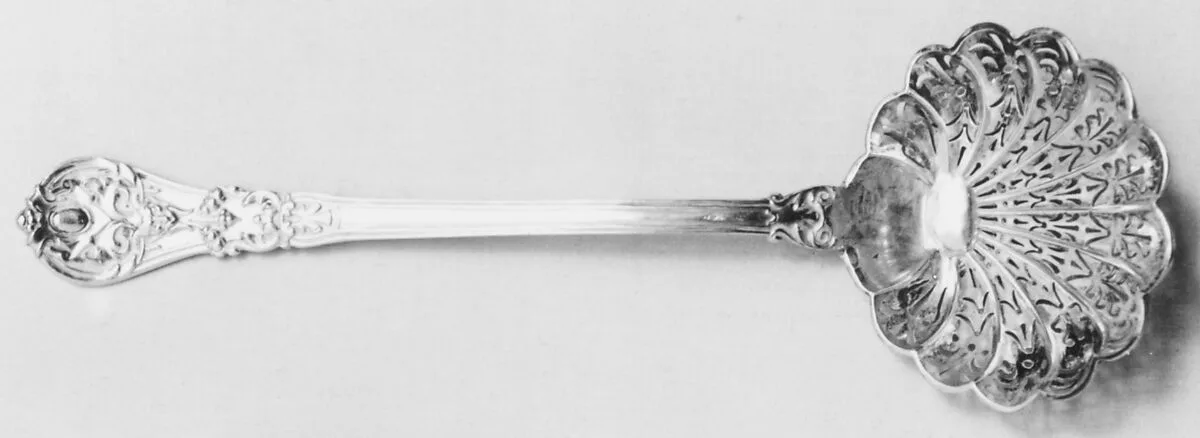 Sugar sifter — Louis Béguin
