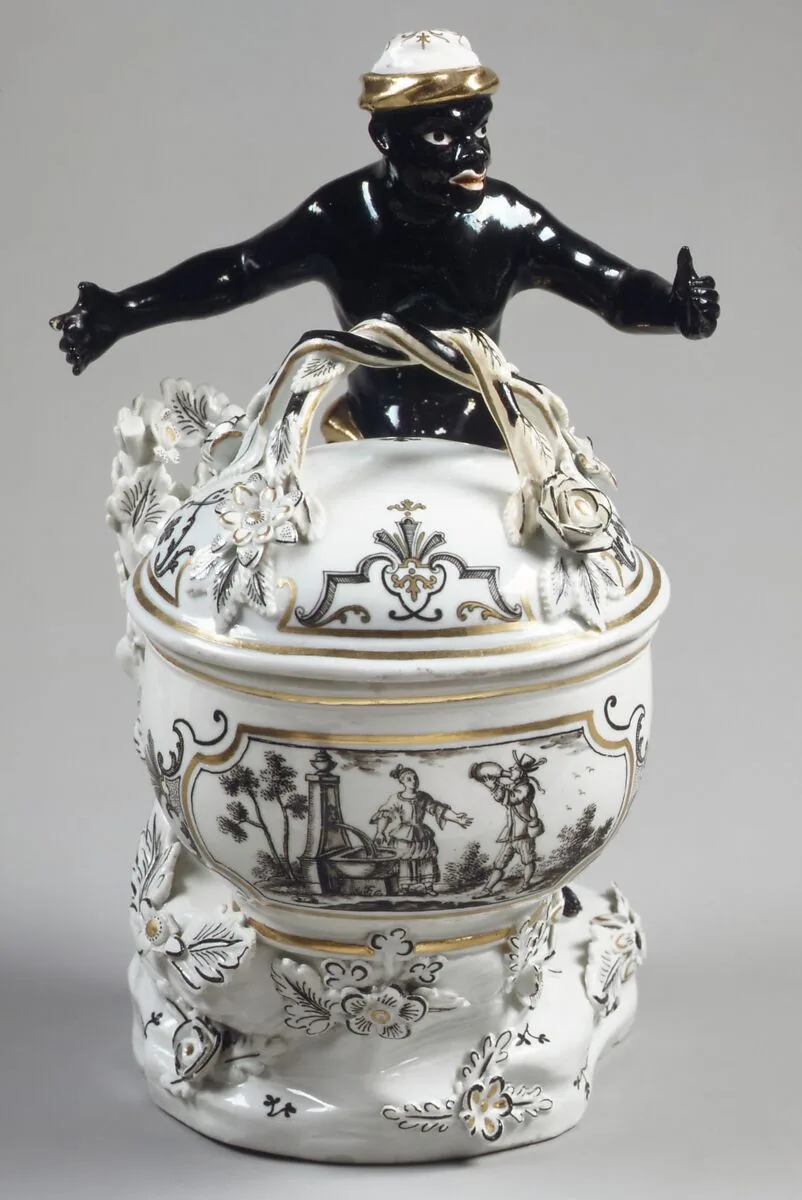Sugar box — Vienna|Claudius Innocentius Du Paquier period|Johann Friedrich Eberlein