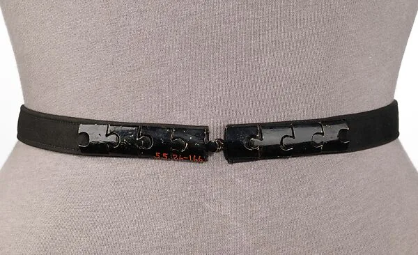 Belt — Elsa Schiaparelli