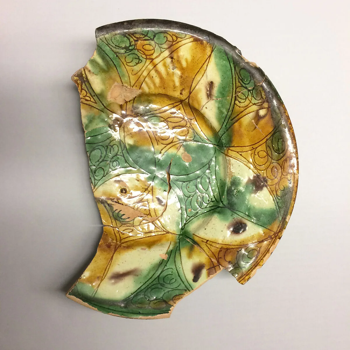 Plate — Unknown