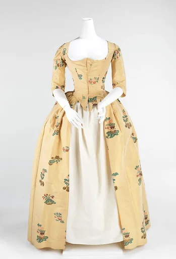 Robe à l'Anglaise