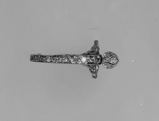 Veil Pin
