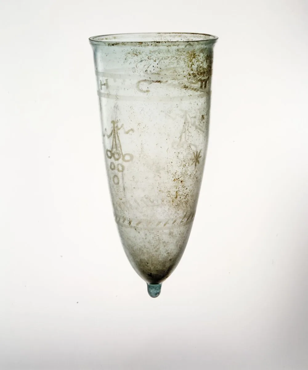 Glass beaker with cut decoration — Unknown