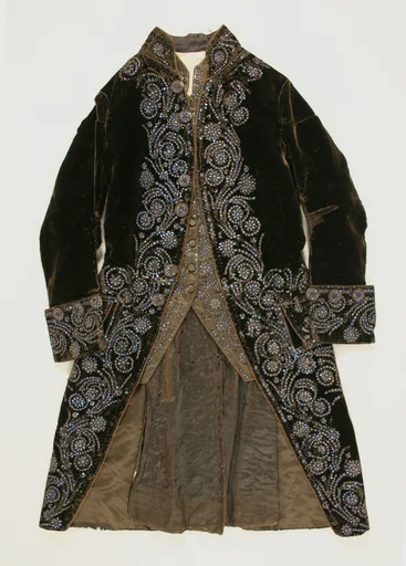 Court suit