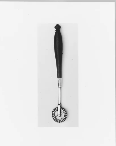 Jagging Wheel
