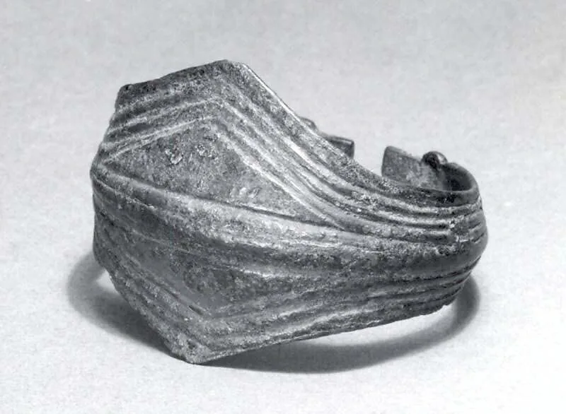Bracelet — Unknown