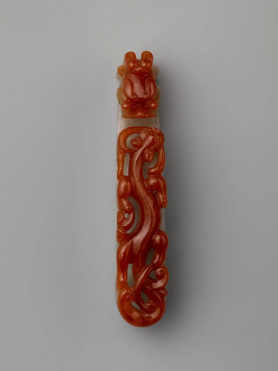 清中期 翡翠螭龍紋帶鉤|Belt hook with dragons — Unknown