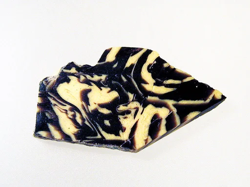 Glass mosaic inlay fragment
