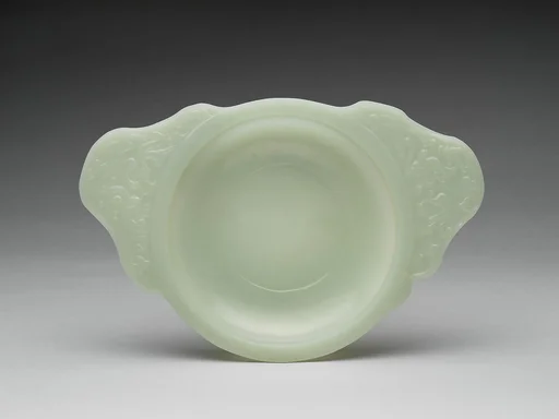 元末明初 玉雕螭龍耳大盤|Dish with dragon handles