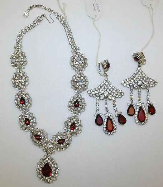 Jewelry set — Sophie Gimbel