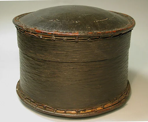 Lidded Container (Kepuk)