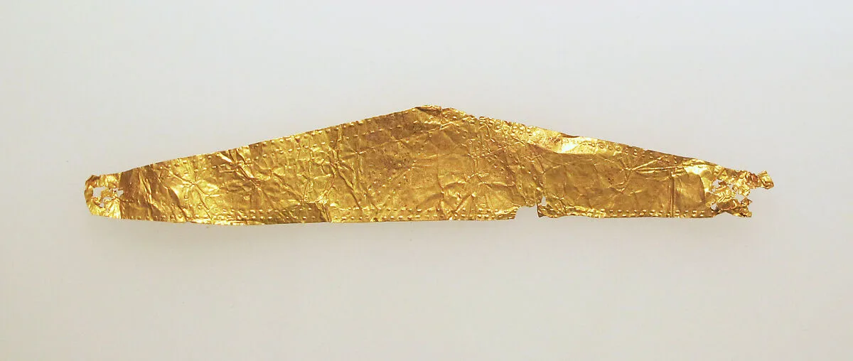 Frontlet of gold leaf — Unknown