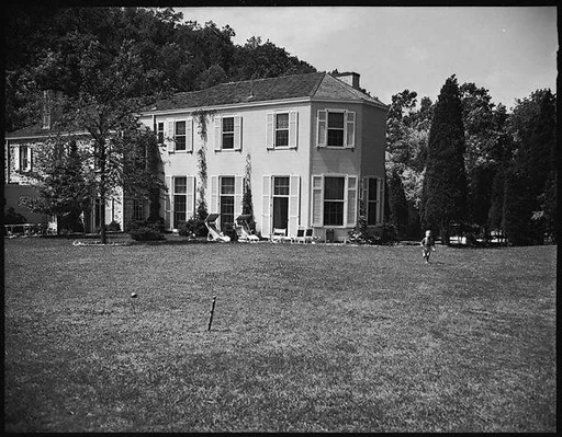 [Workum Residence, Mt. Kisco, New York]