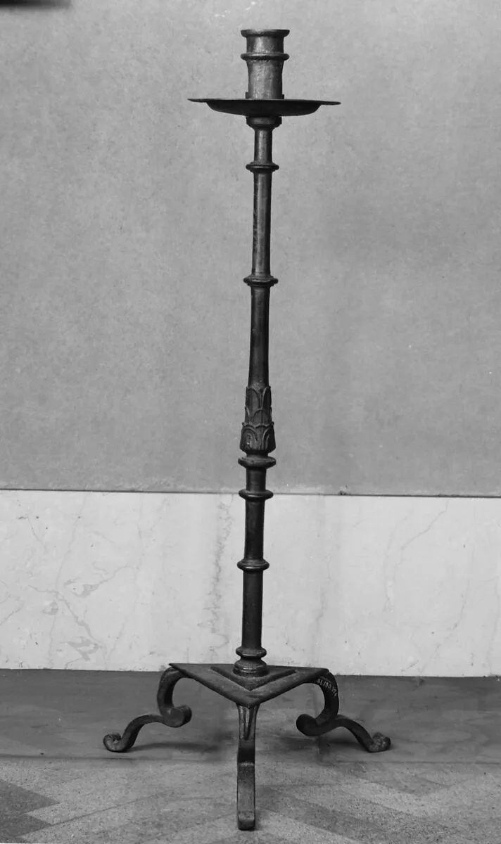Standing candlestick — Unknown
