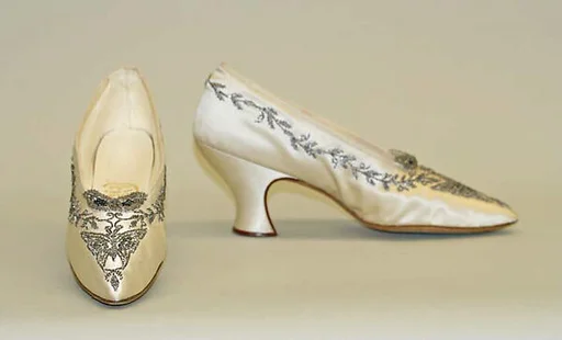 Evening shoes