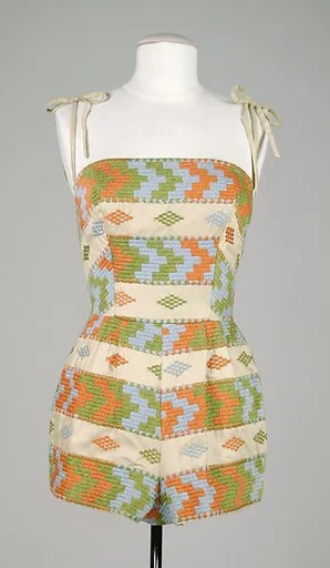 Bathing suit