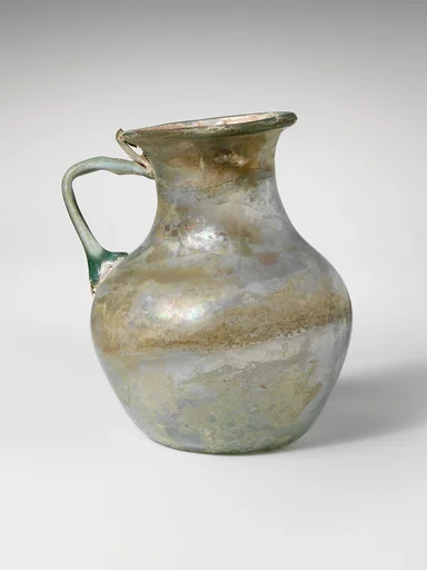 Glass jug
