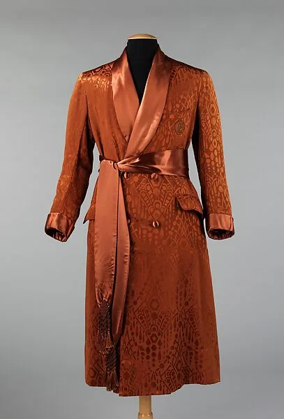Dressing gown — Unknown