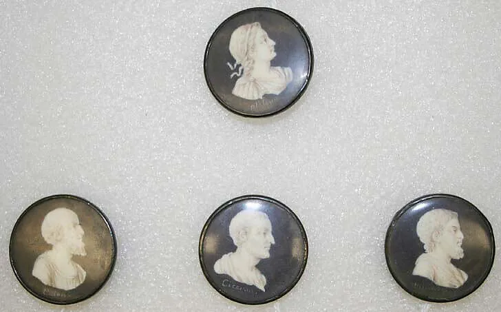 Button — Unknown