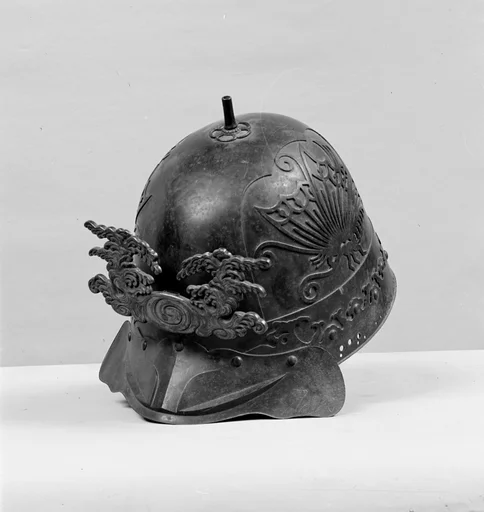Helmet (Hachi)