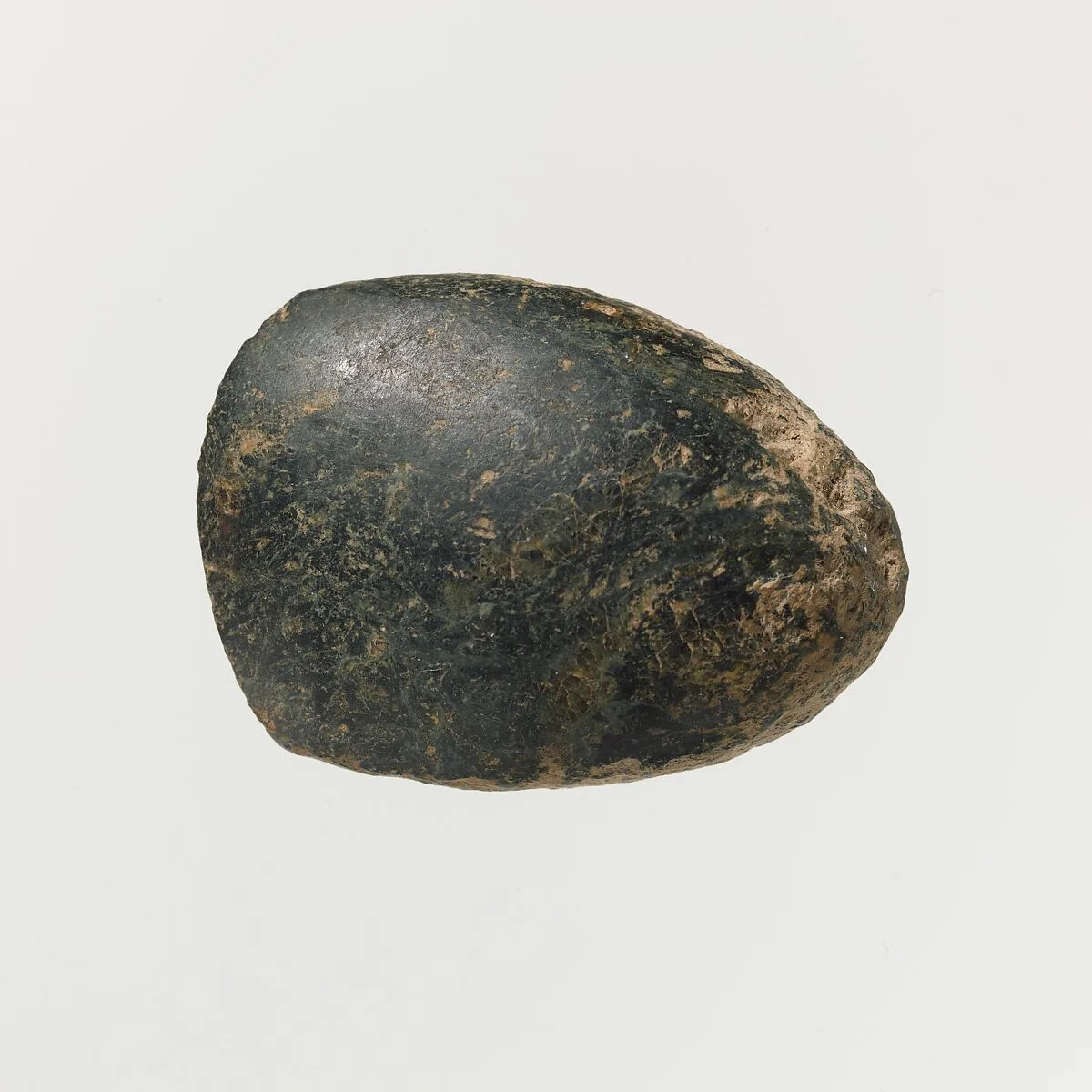 Small nephrite jade axe — Unknown